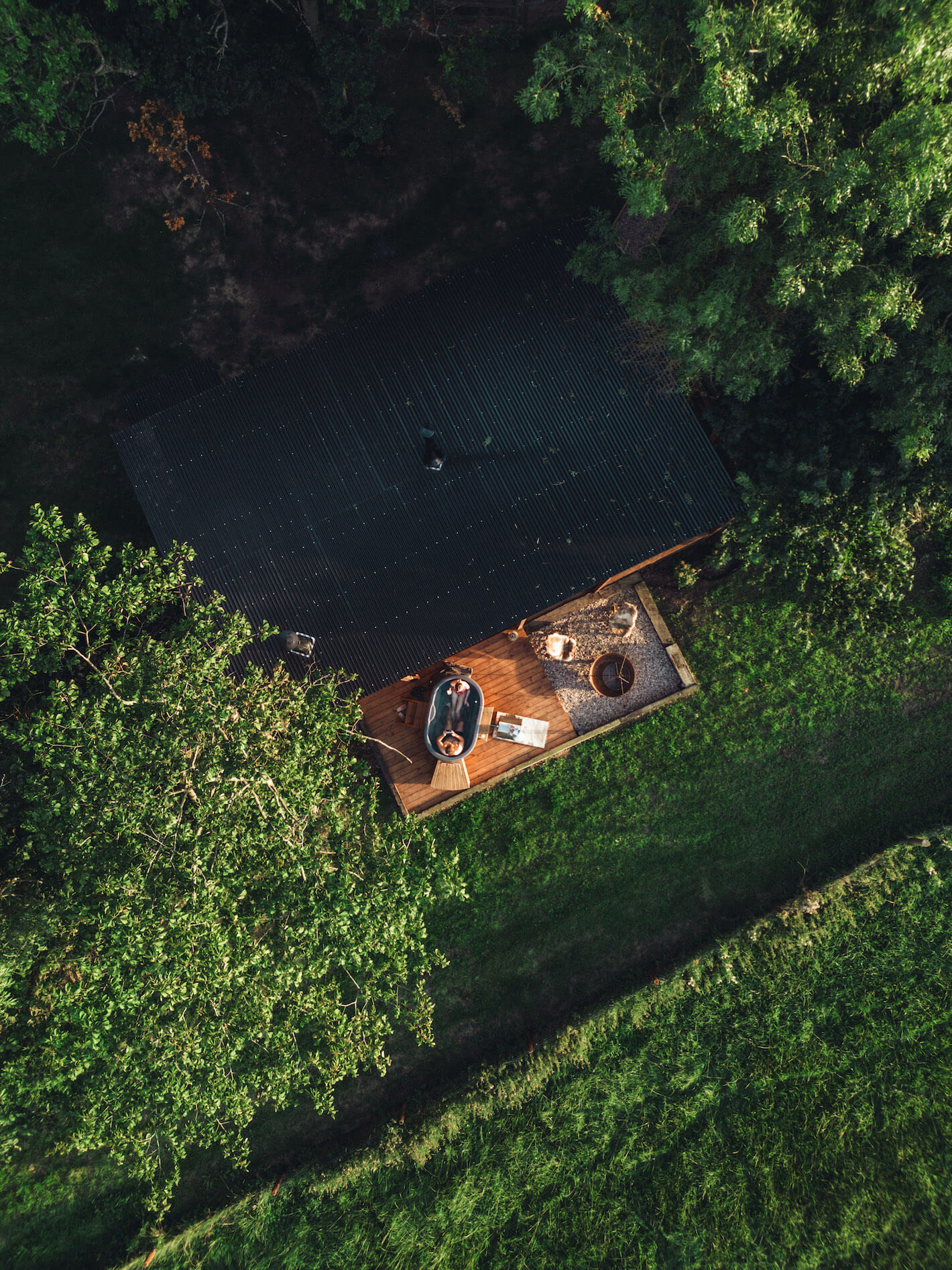 Woodland-Chase-Glamping---Fieldhouse-(Drone-Social-Photos)-18